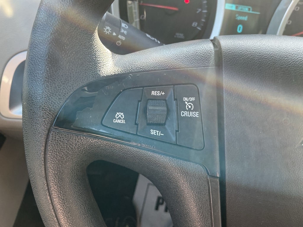 Chevrolet Equinox LS 2WD 2017 Chevrolet Equinox LS 2WD 2017