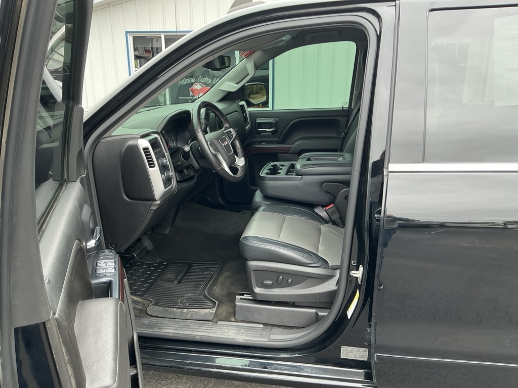 GMC Sierra 1500 SLE Crew Cab Short Box 4WD 2017 GMC Sierra 1500 SLE Crew Cab Short Box 4WD 2017