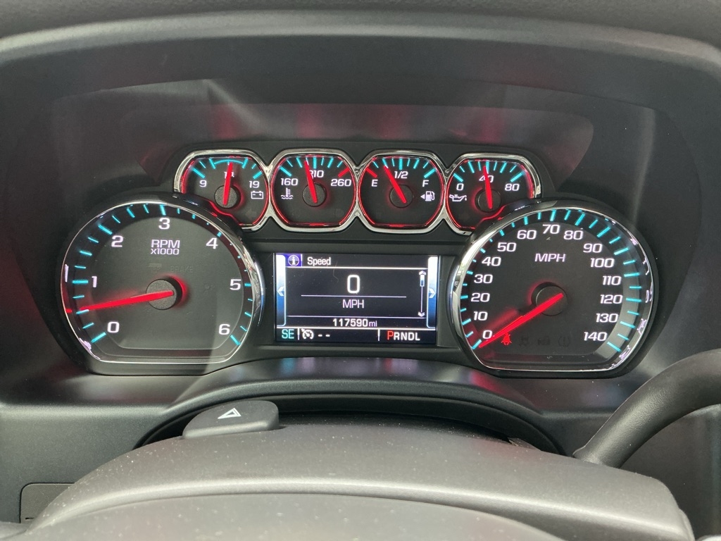 GMC Sierra 1500 SLE Crew Cab Short Box 4WD 2017 GMC Sierra 1500 SLE Crew Cab Short Box 4WD 2017