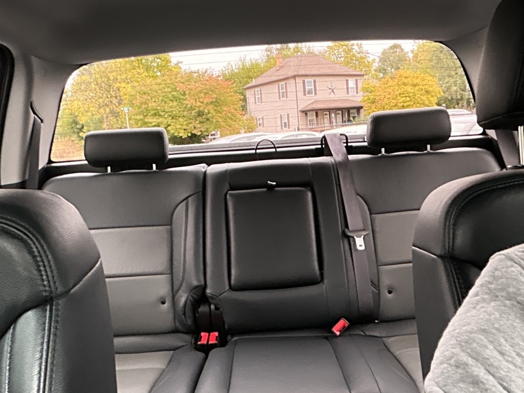 GMC Sierra 1500 SLE Crew Cab Short Box 4WD 2017 GMC Sierra 1500 SLE Crew Cab Short Box 4WD 2017