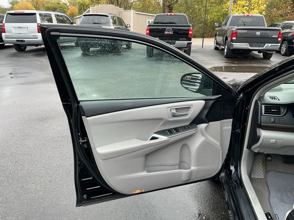 Toyota Camry LE 2017 Toyota Camry LE 2017