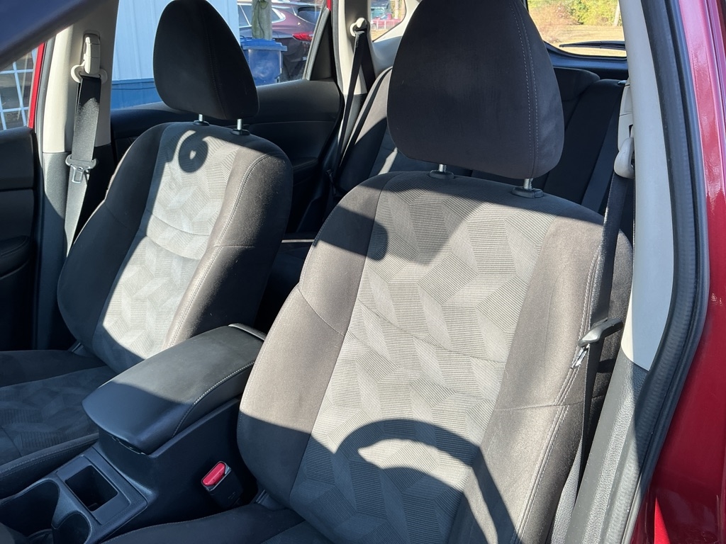 Nissan Rogue S AWD 2016 Nissan Rogue S AWD 2016