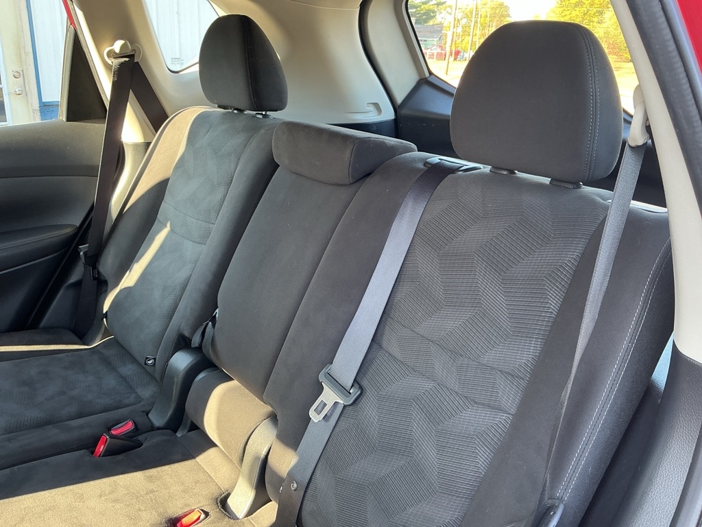 Nissan Rogue S AWD 2016 Nissan Rogue S AWD 2016