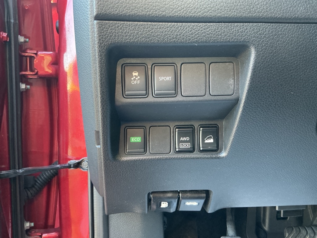 Nissan Rogue S AWD 2016 Nissan Rogue S AWD 2016