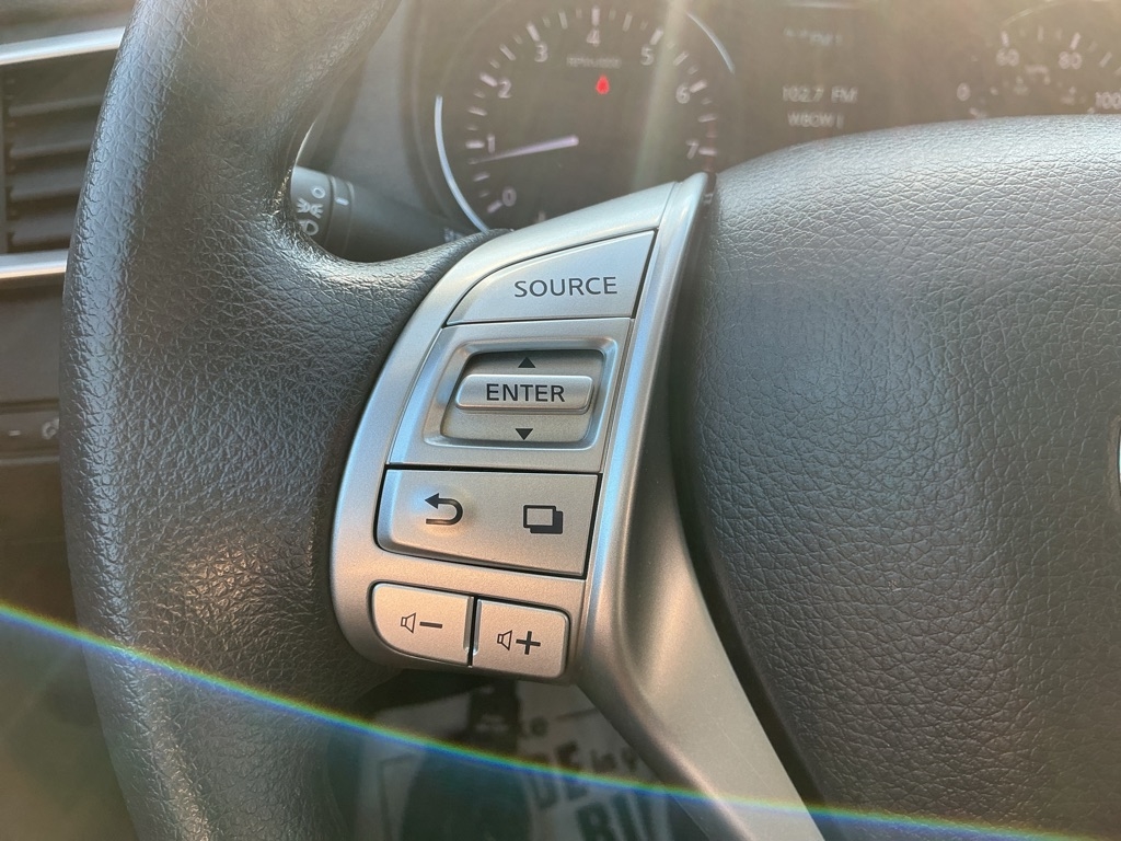 Nissan Rogue S AWD 2016 Nissan Rogue S AWD 2016