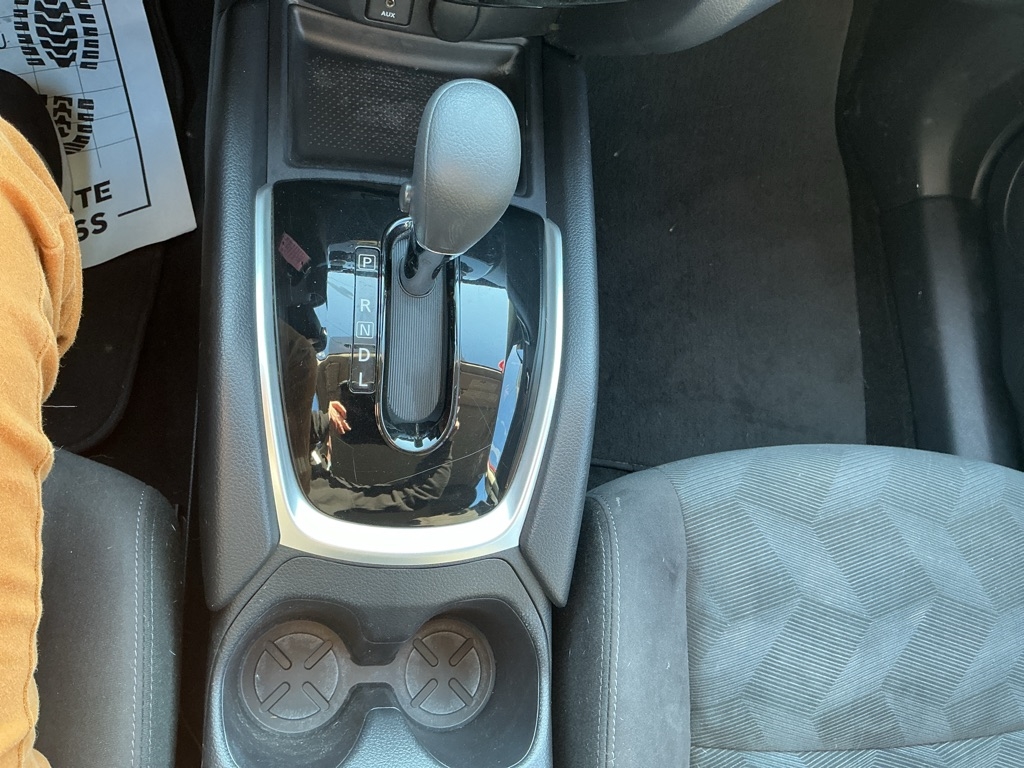 Nissan Rogue S AWD 2016 Nissan Rogue S AWD 2016