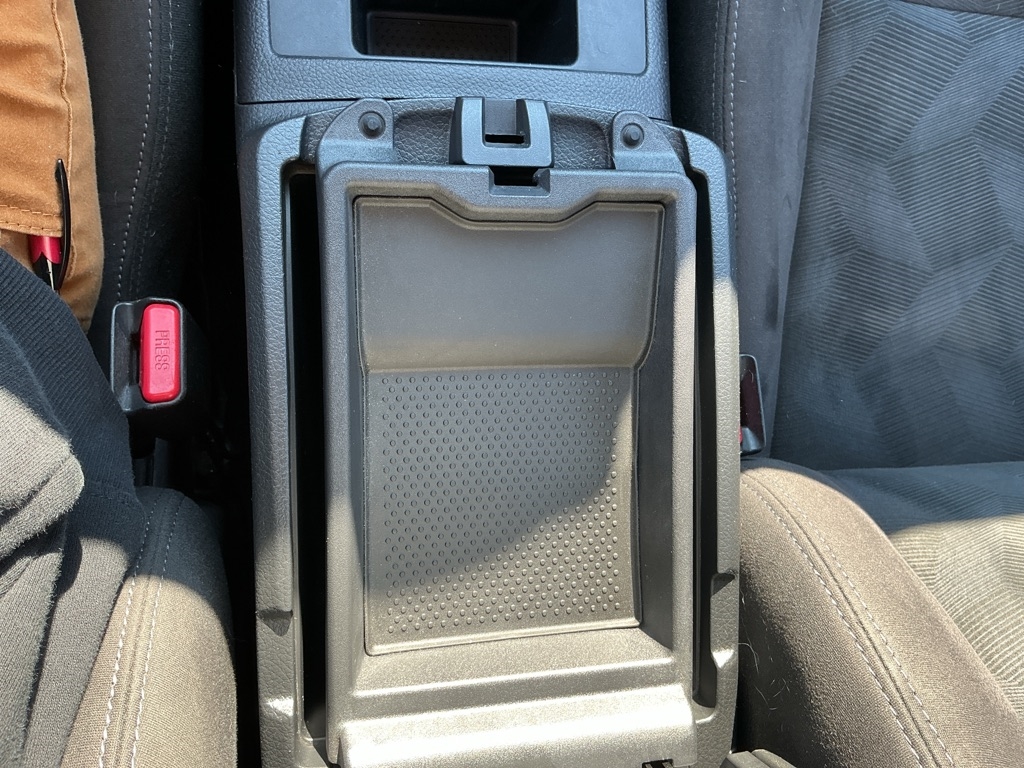 Nissan Rogue S AWD 2016 Nissan Rogue S AWD 2016