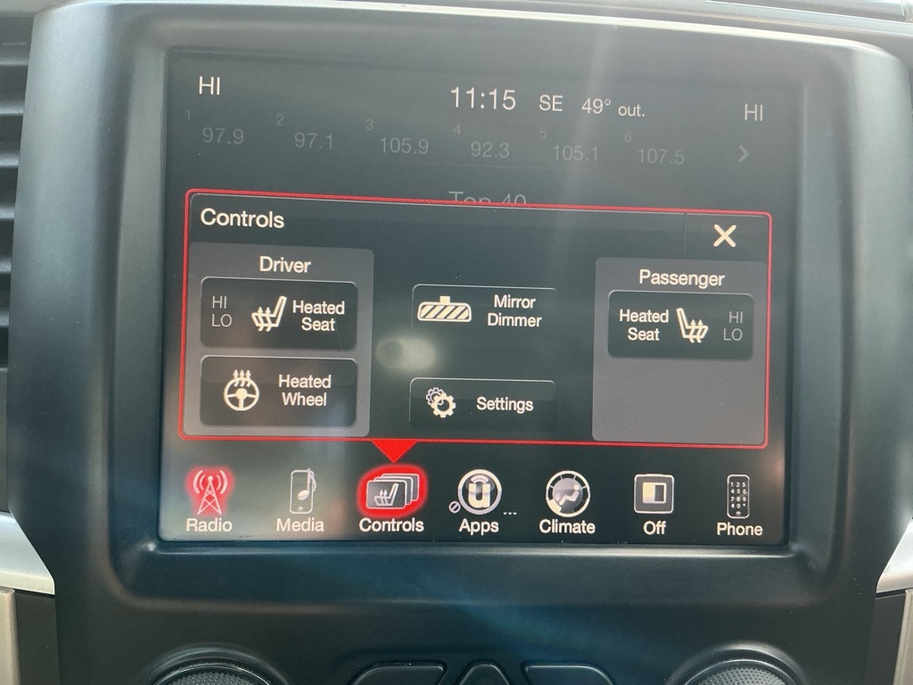 RAM 1500 SLT Crew Cab SWB 4WD 2015 RAM 1500 SLT Crew Cab SWB 4WD 2015