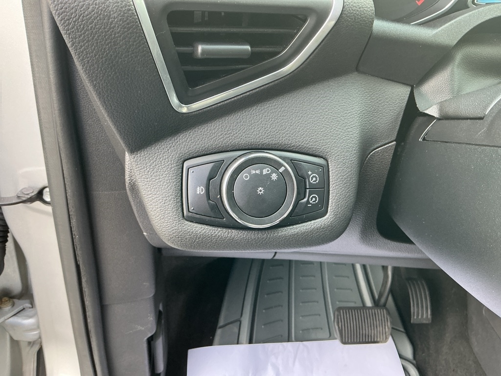 Ford Escape SEL FWD 2013