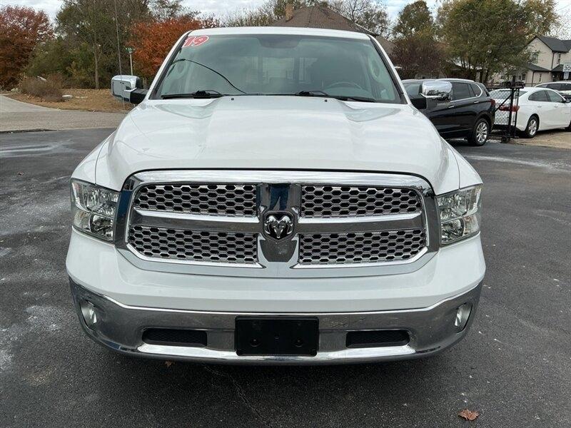 RAM 1500 Classic Tradesman Crew Cab SWB 4WD 2019