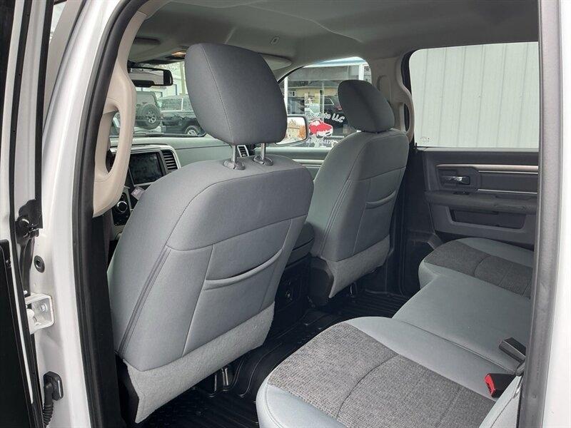 RAM 1500 Classic Tradesman Crew Cab SWB 4WD 2019