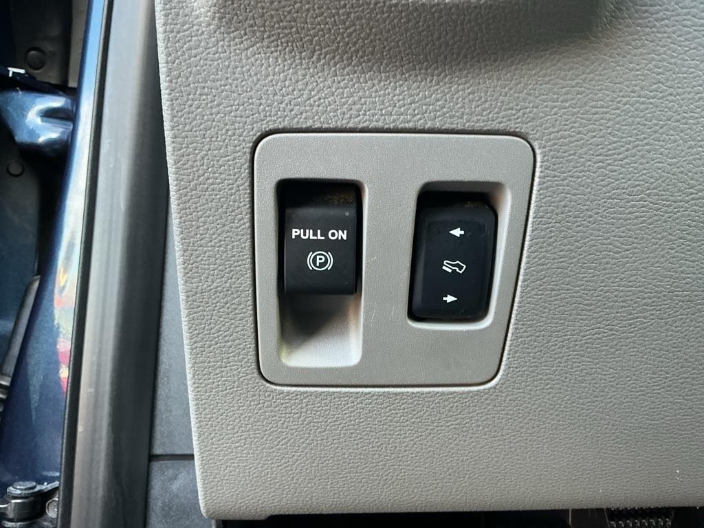 Ford F-150 XL SuperCrew 5.5-ft. Bed 4WD 2016