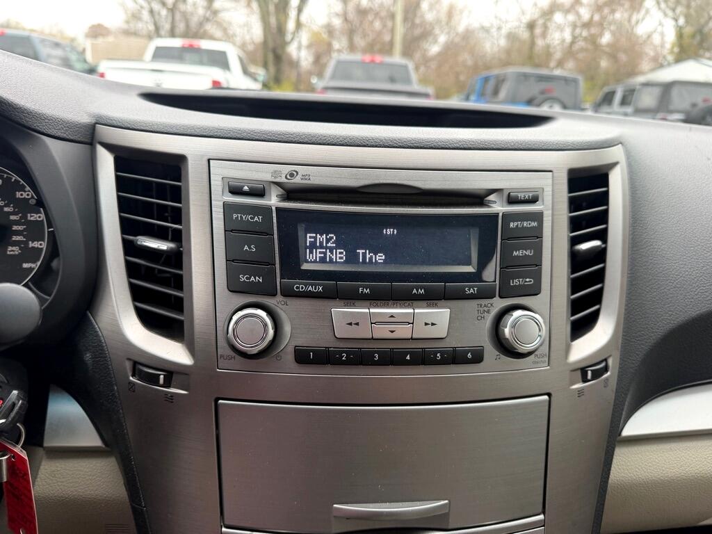 Subaru Outback 2.5i Premium 2013