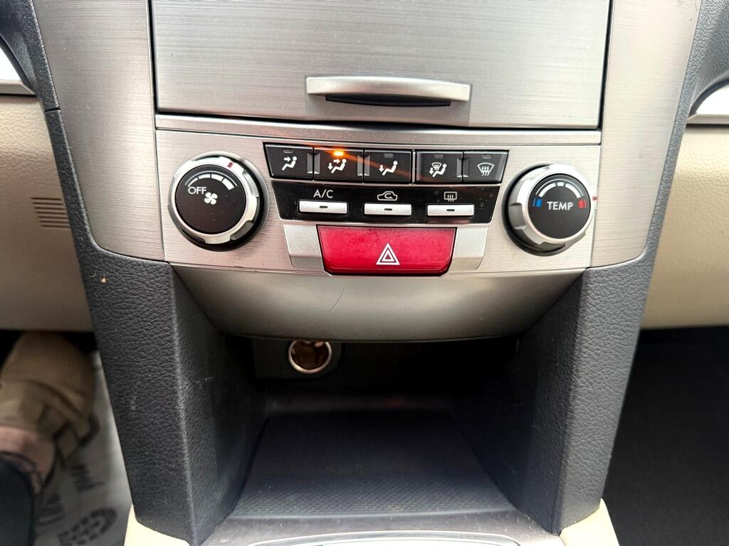 Subaru Outback 2.5i Premium 2013