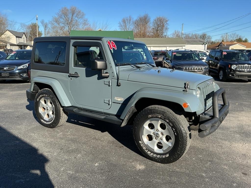 Jeep Wrangler Sahara 4WD 2014