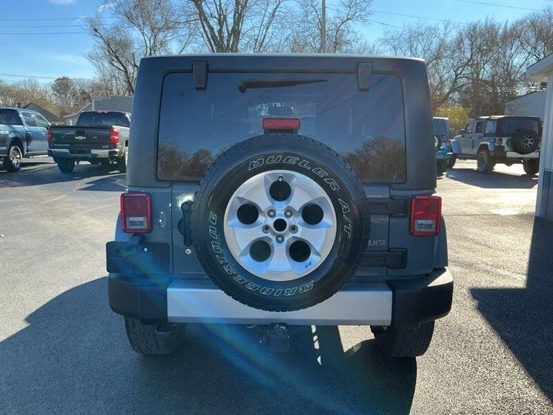 Jeep Wrangler Sahara 4WD 2014