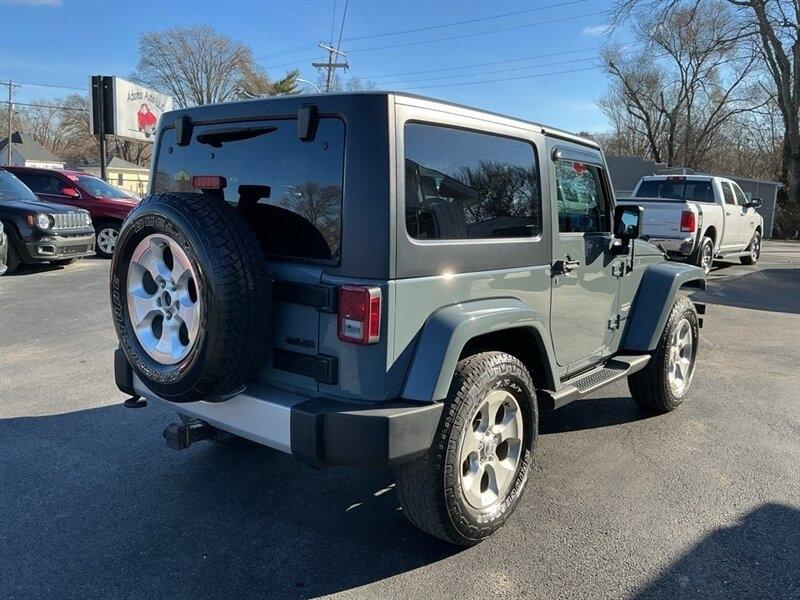 Jeep Wrangler Sahara 4WD 2014
