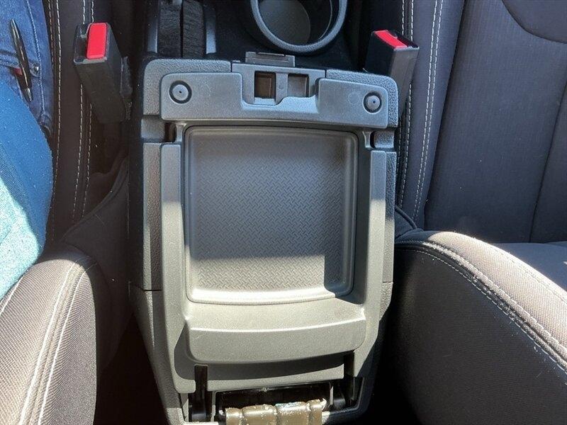 Jeep Wrangler Sahara 4WD 2014