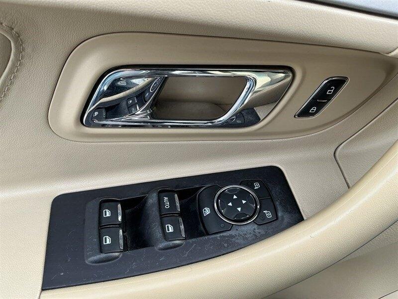 Ford Taurus SE FWD 2017