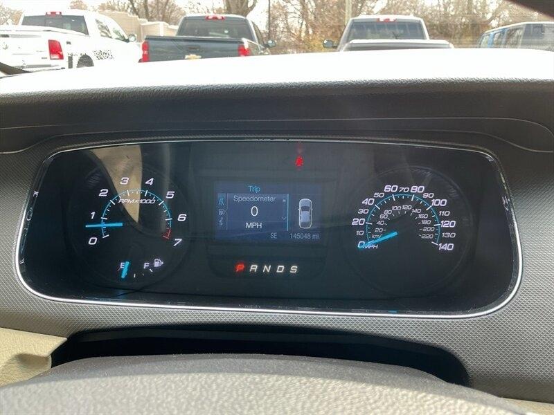 Ford Taurus SE FWD 2017