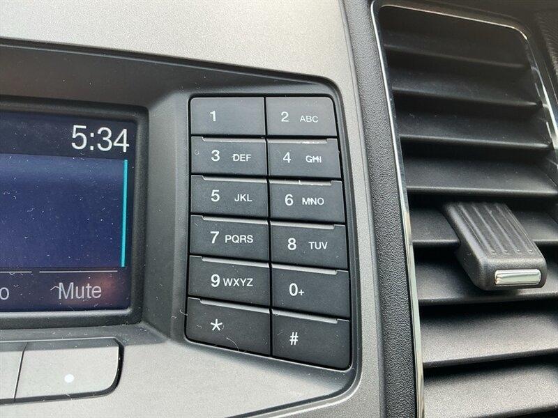 Ford Taurus SE FWD 2017