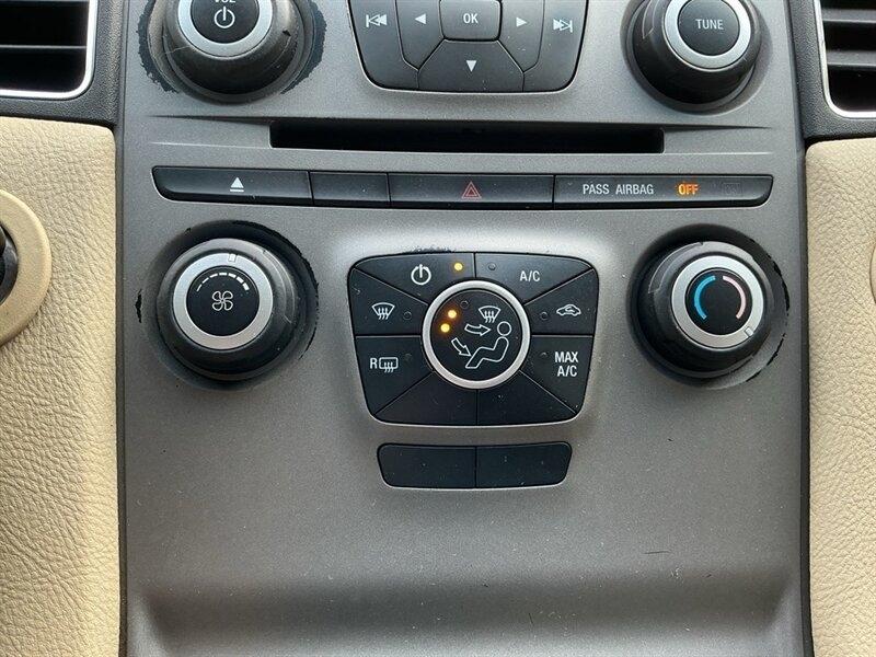 Ford Taurus SE FWD 2017