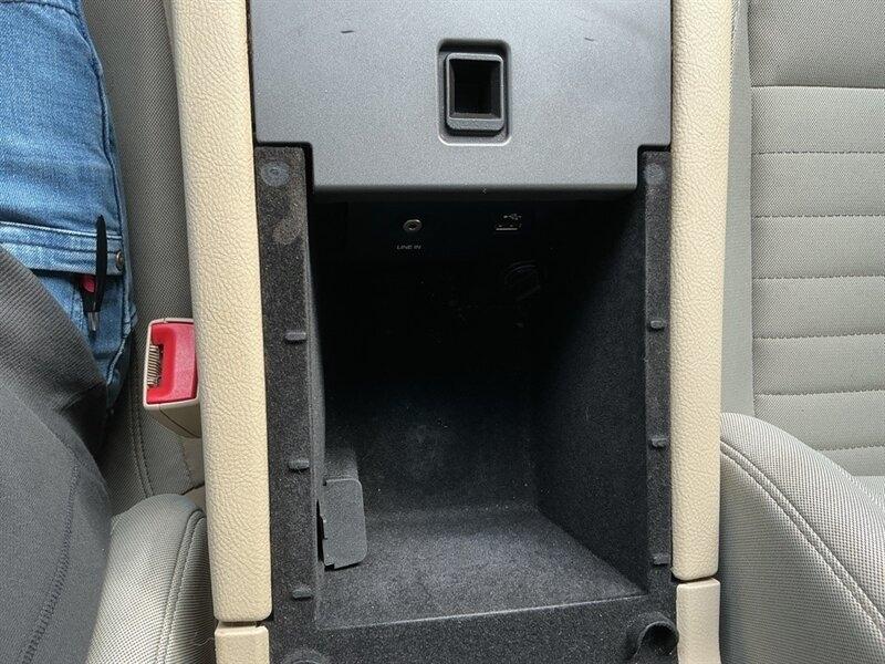 Ford Taurus SE FWD 2017