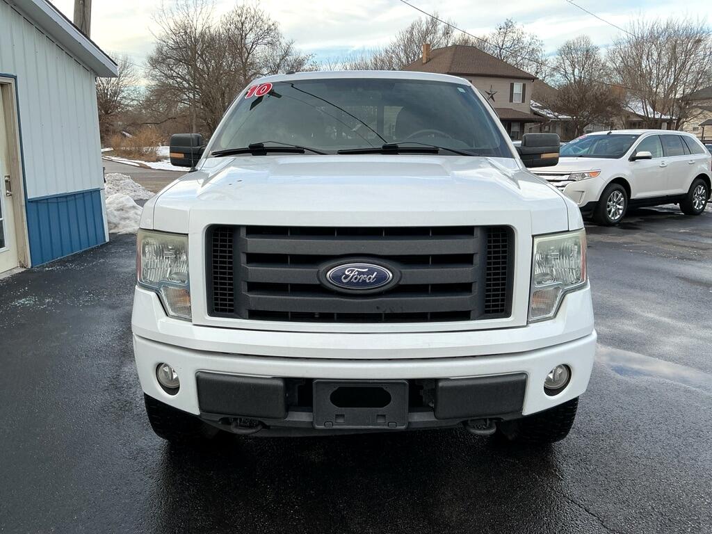 Ford F-150 XL SuperCrew 5.5-ft. Bed 4WD 2010