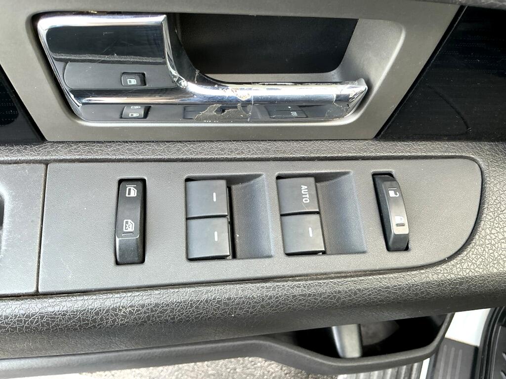 Ford F-150 XL SuperCrew 5.5-ft. Bed 4WD 2010