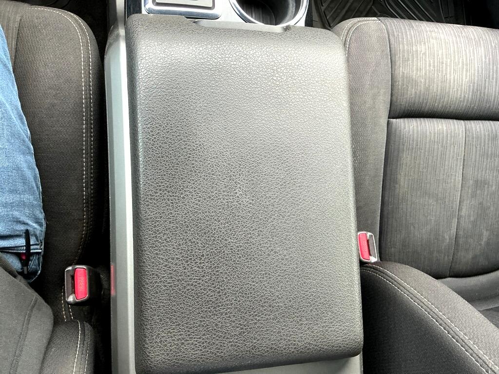 Ford F-150 XL SuperCrew 5.5-ft. Bed 4WD 2010