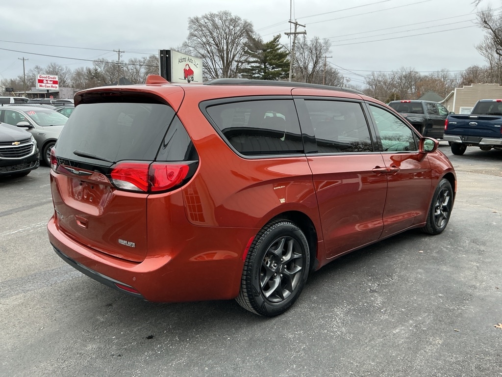 Chrysler Pacifica Touring-L Plus 2018