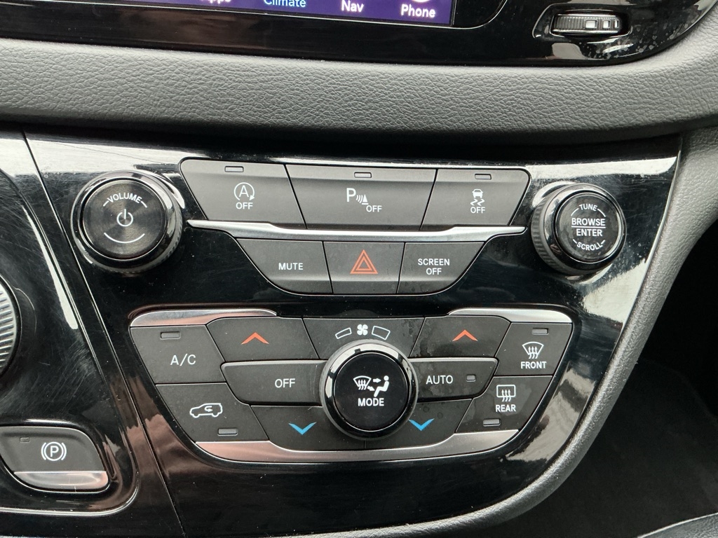 Chrysler Pacifica Touring-L Plus 2018