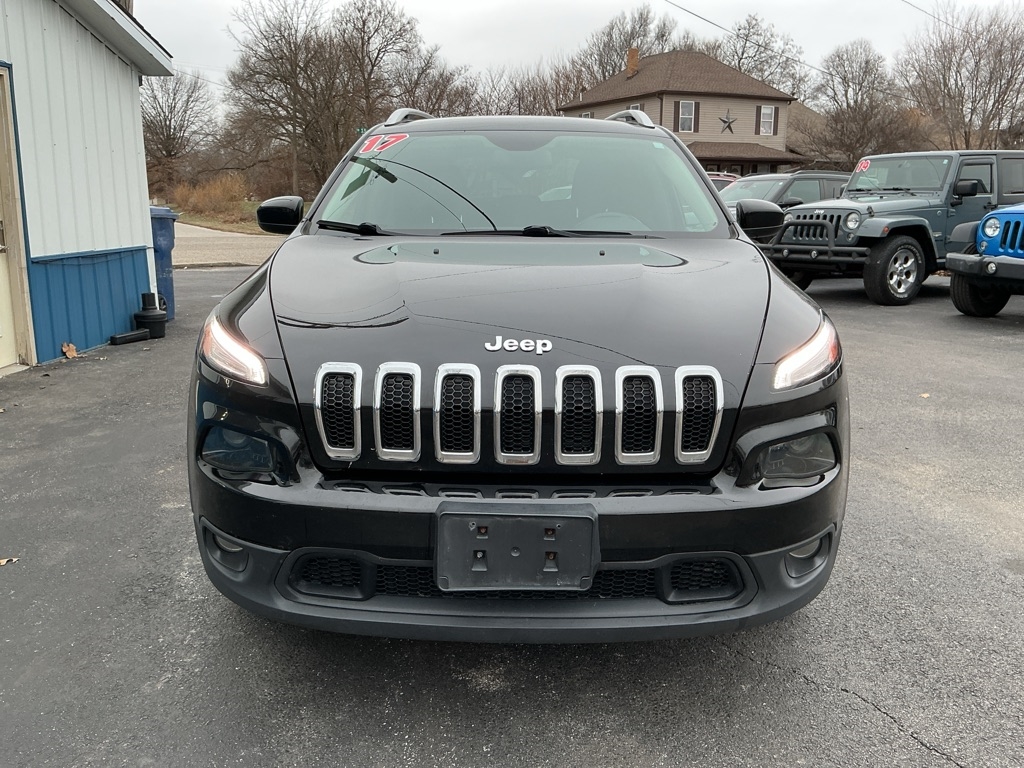 Jeep Cherokee Latitude FWD 2017