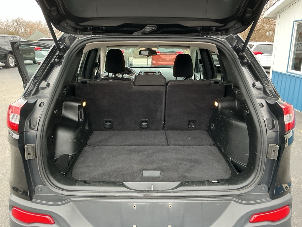 Jeep Cherokee Latitude FWD 2017