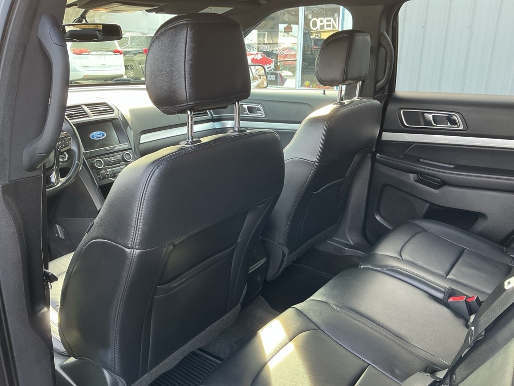 Ford Explorer XLT FWD 2017