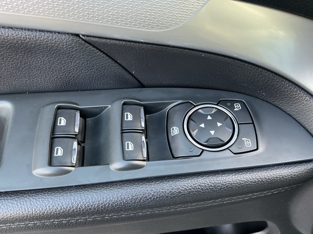 Ford Explorer XLT FWD 2017