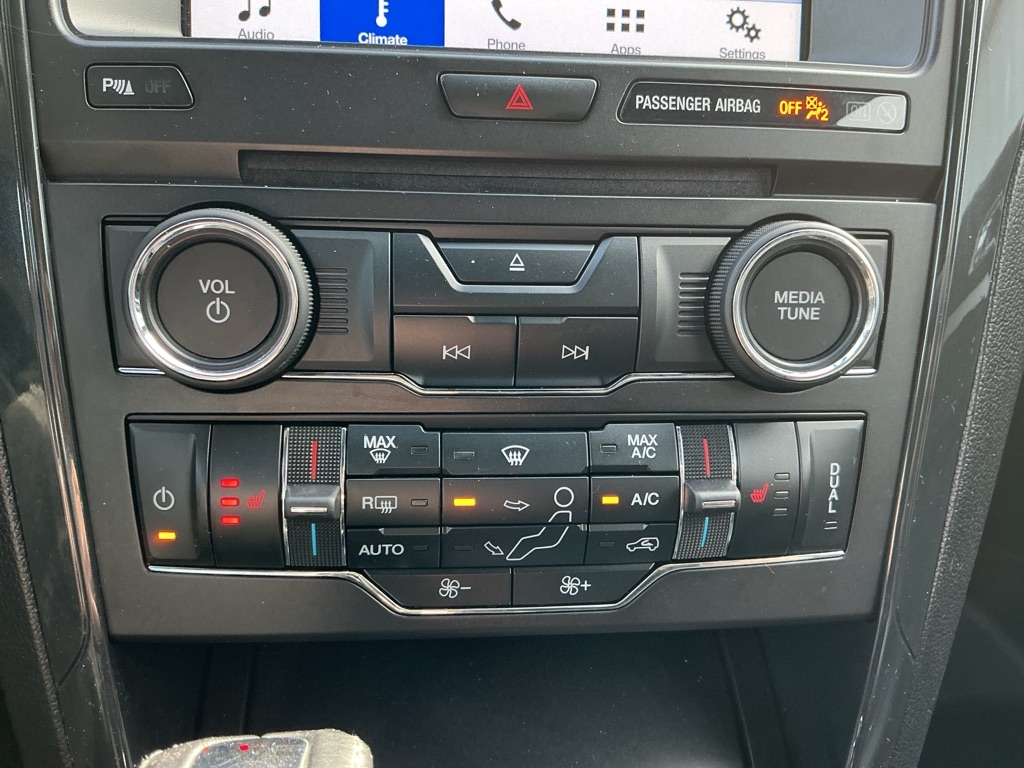 Ford Explorer XLT FWD 2017