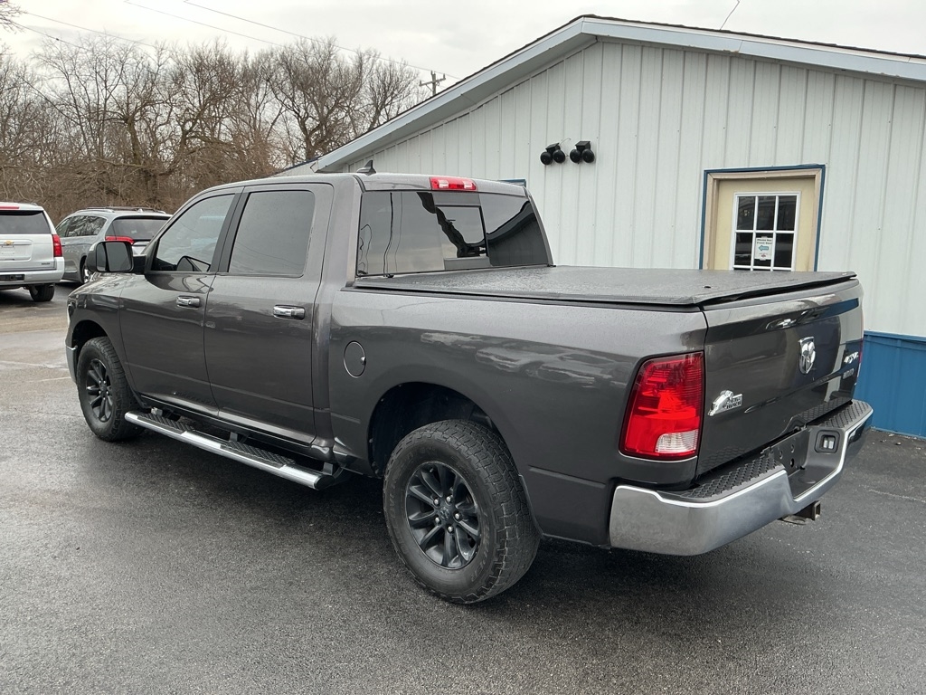 RAM 1500 SLT Crew Cab SWB 4WD 2014