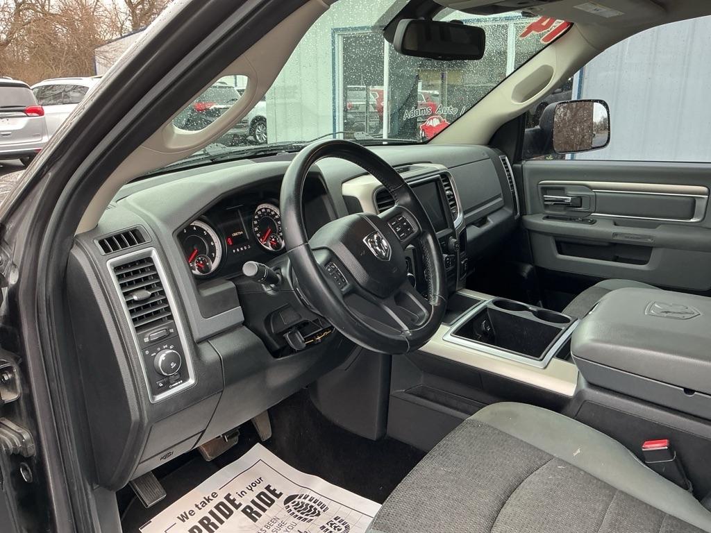 RAM 1500 SLT Crew Cab SWB 4WD 2014