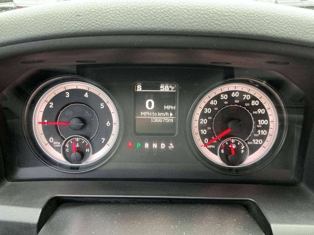 RAM 1500 SLT Crew Cab SWB 4WD 2014