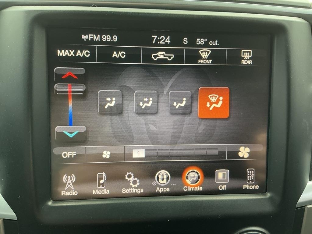 RAM 1500 SLT Crew Cab SWB 4WD 2014