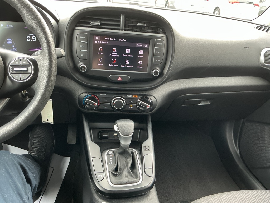 Kia Soul LX CVT 2024