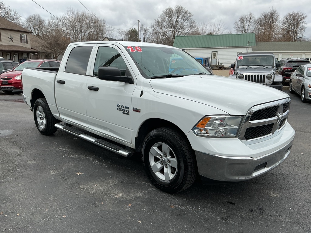RAM 1500 Classic Tradesman Crew Cab SWB 4WD 2020