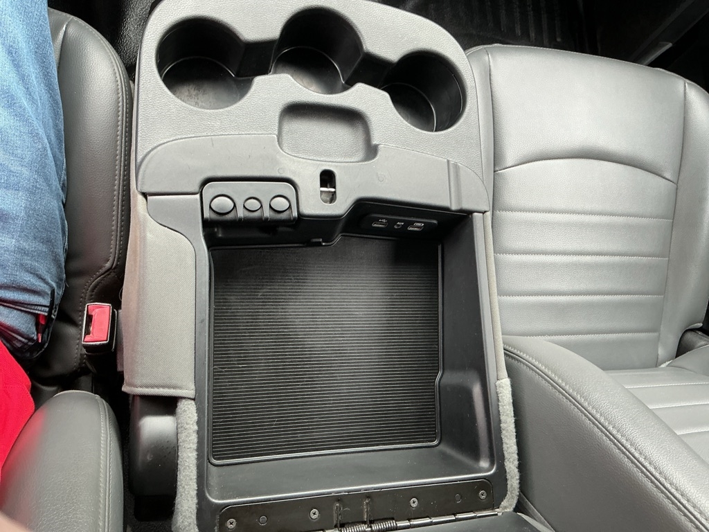 RAM 1500 Classic Tradesman Crew Cab SWB 4WD 2020