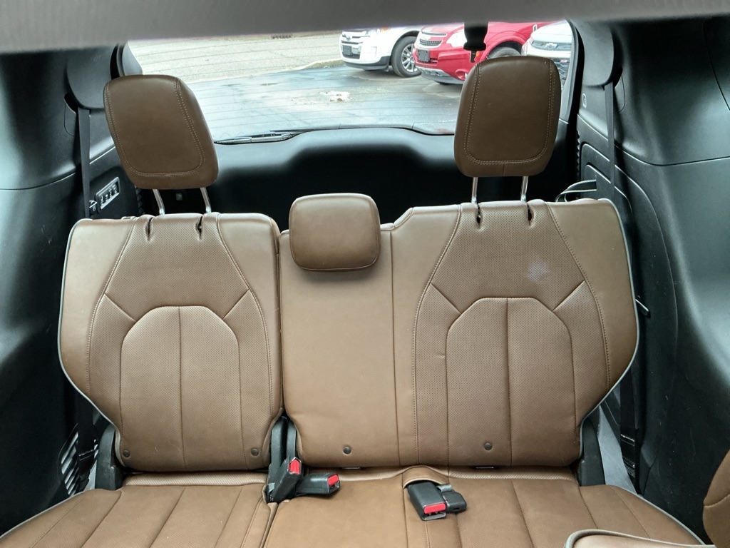 Chrysler Pacifica Limited 2017