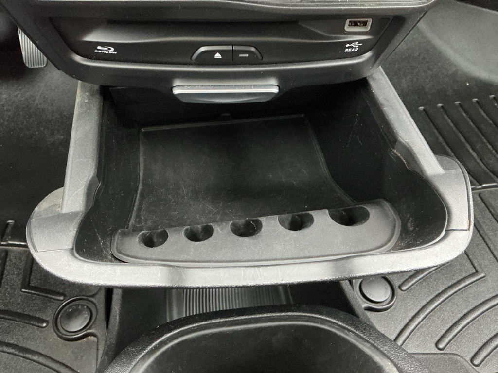 Chrysler Pacifica Limited 2017