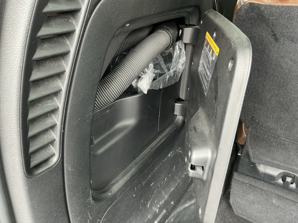 Chrysler Pacifica Limited 2017