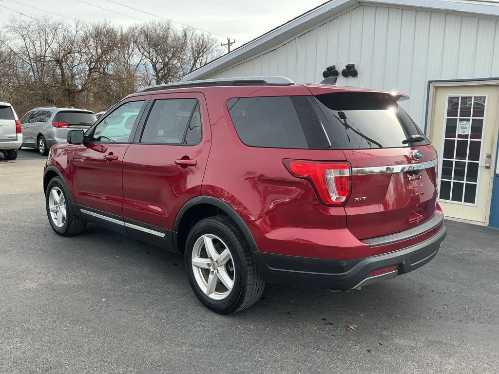 Ford Explorer XLT FWD 2019