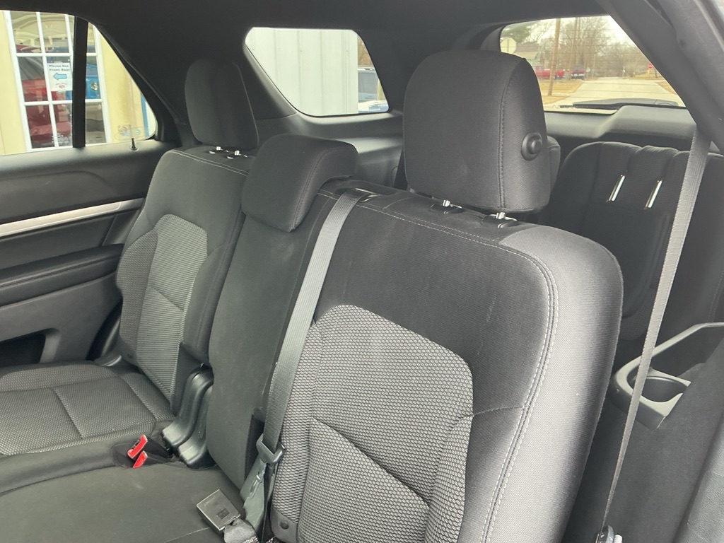 Ford Explorer XLT FWD 2019