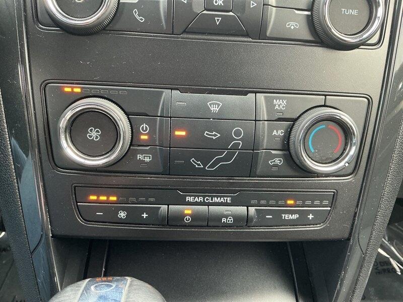 Ford Explorer XLT FWD 2019